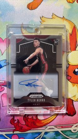 Tyler Herro Panini Prizm RC Auto Trading Card