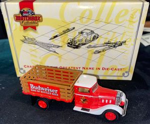 Matchbox yesteryear 1934 Ford delivery Anheuser Busch Budweiser 1:43 (READ DESC)