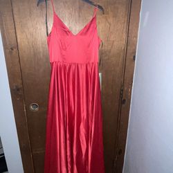 brand new red prom dress 150$ or best offer