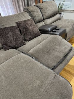 Sectional Sofa Like New 
