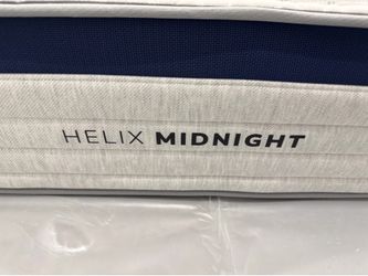 Helix Midnight Queen Mattress 70% OFF
