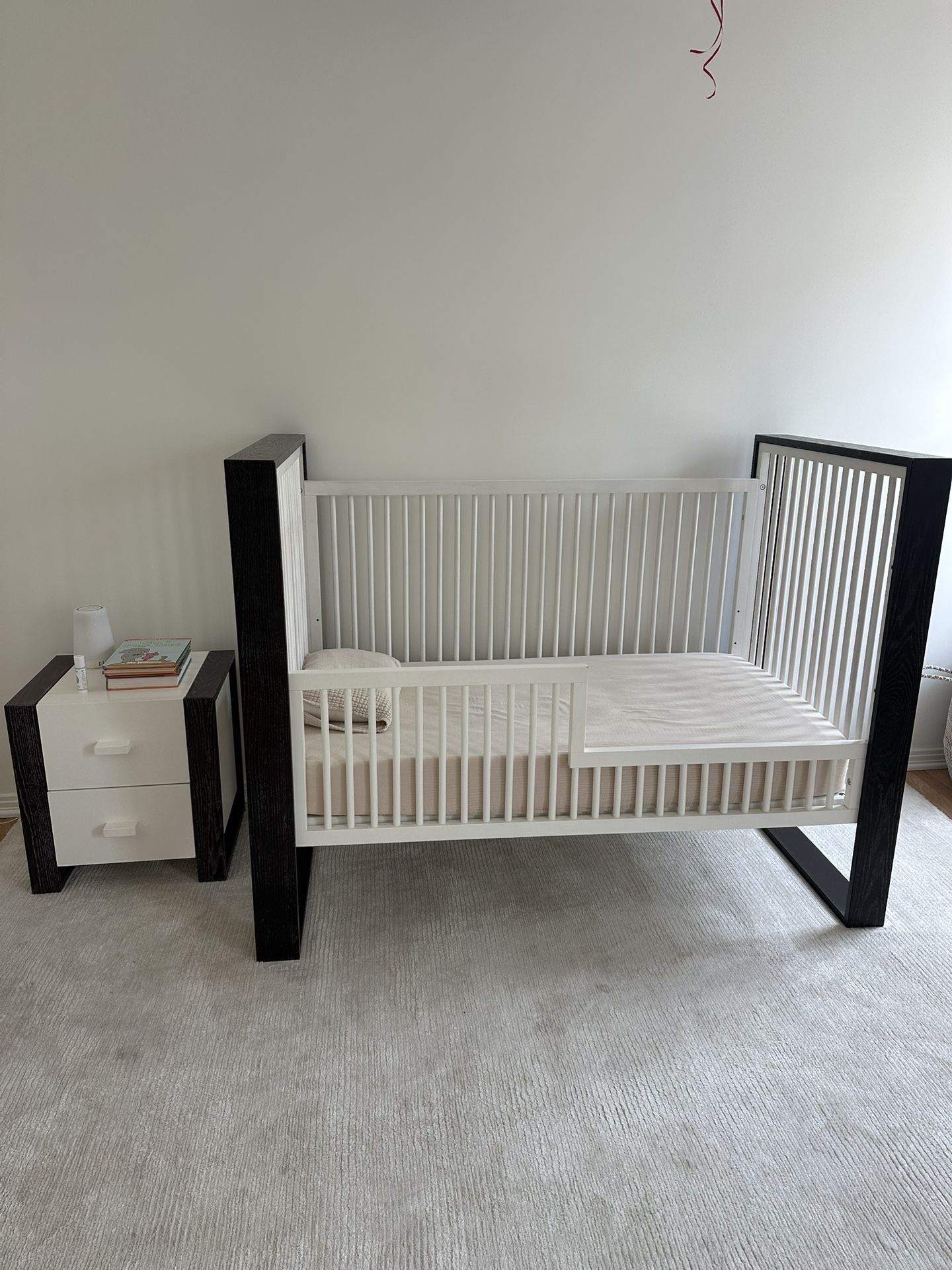 DUC DUC NYC Crib, Dresser And Nightstand