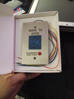 Touchless Dooropener