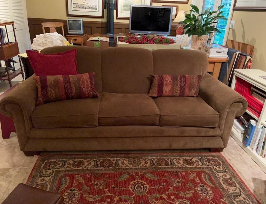 Lazy Boy Fabric Couch Like New $250.00
