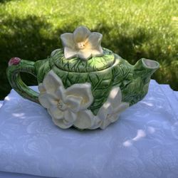 Irish Rose Vintage Ceramic Teapot