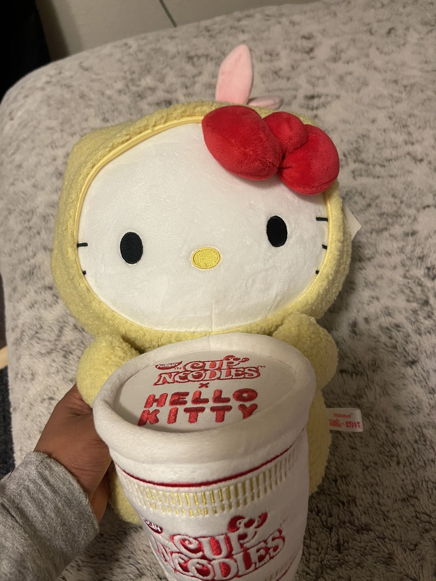 Hello Kitty Cup Noodles 