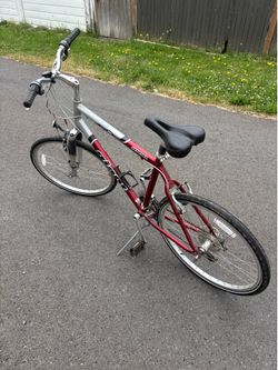 Giant Sedona DX Bike