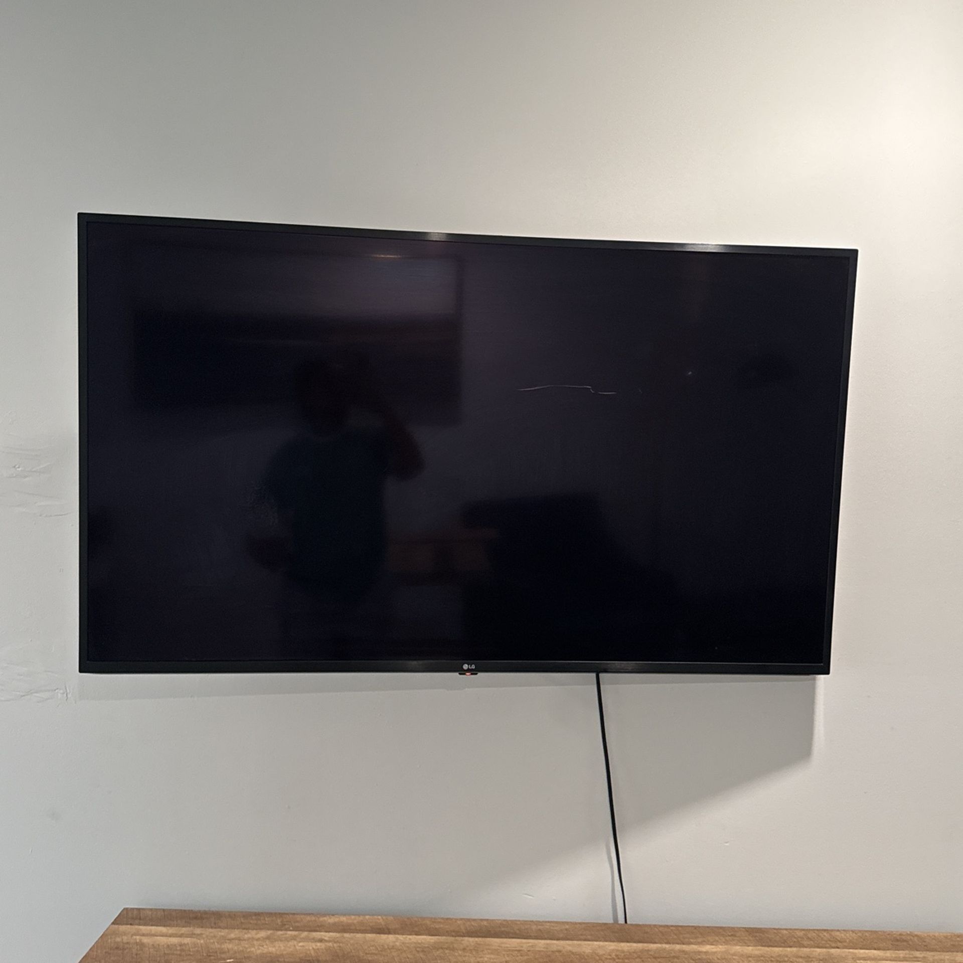 50 Inch Tv Scratch On Screen