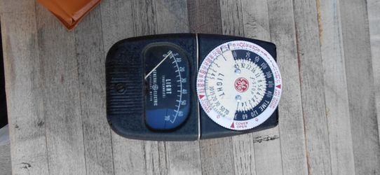 General Electric Vintage Light Exposure Meter