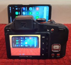 Kodak Easyshare Z990 12 MP Digital HD Camera