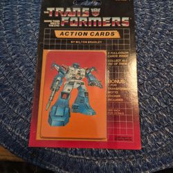 1985 Transformer trading card 