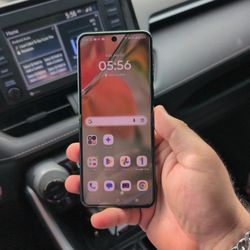 2025 Moto Razr Ultra Unlocked 