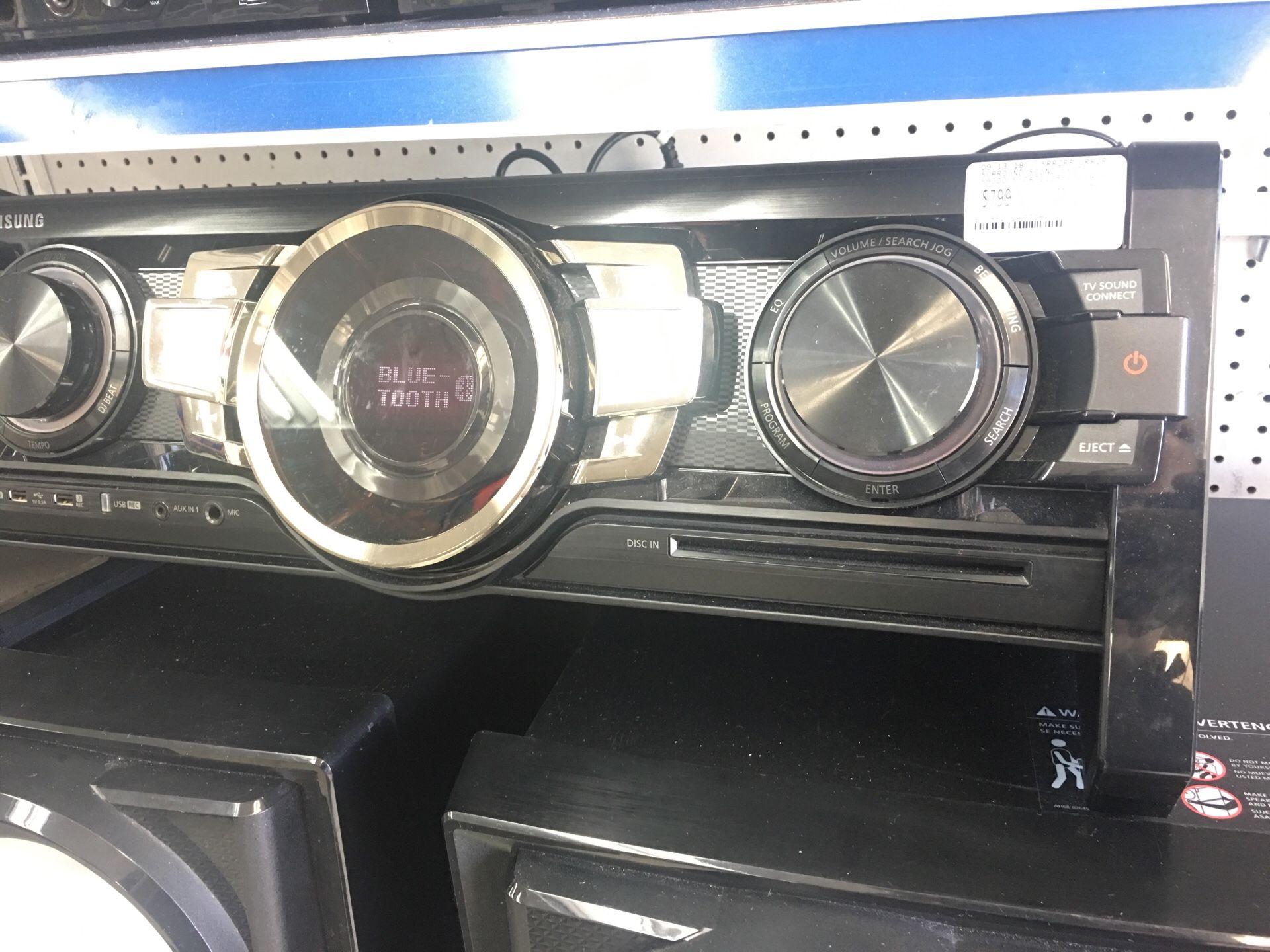 Samsung MXFS9000 2560Watt HiFi Giga Beat Sound System Bluetooth MP3