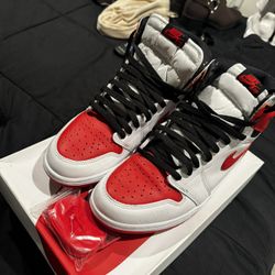 Jordan 1 Size 10.5M $160