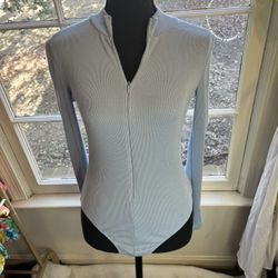 Fashion Nova Light Blue Long Sleeve Bodysuit Small W/ Front Zipper 
