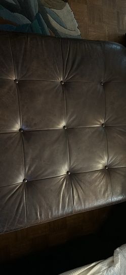 Leather Ottomon