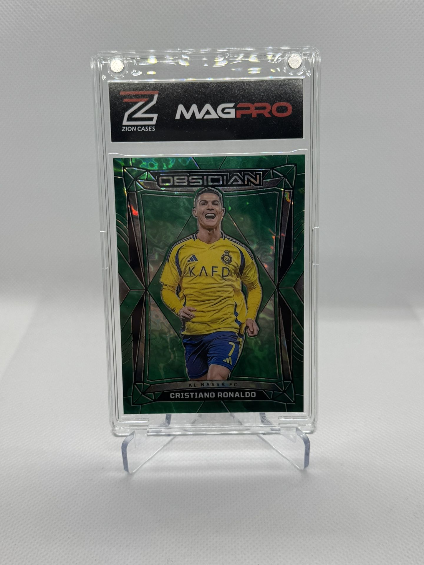 2024-25 Panini Obsidian Cristiano Ronaldo #75 Electric Etch Imperial Jade /26