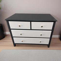 Solid Wood Gray and White 4 Drawer Dresser
