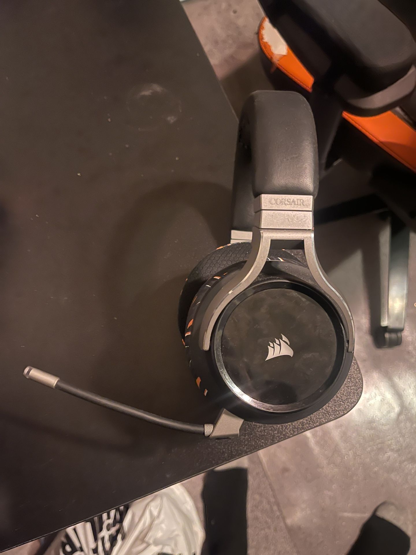 Corsair Virtuoso RGB Headset