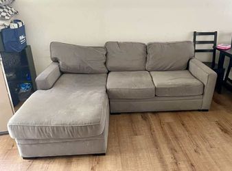 Raymour & Flanigan Beige L-Shape Sectional Sofa