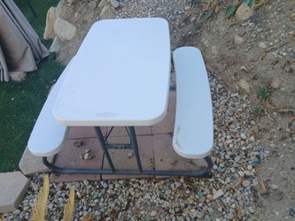 Children's Table