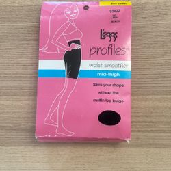 Leggs Profiles XL Black Mid-thigh Waist Smoother