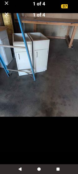 6 Fisher Hamilton scientific cabinets metal