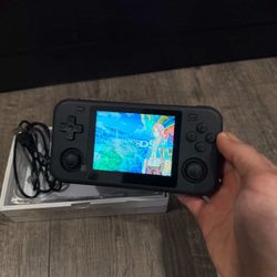 Handheld Game Console