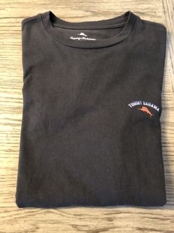 TOMMY BAHAMA T-SHIRTS -Medium
