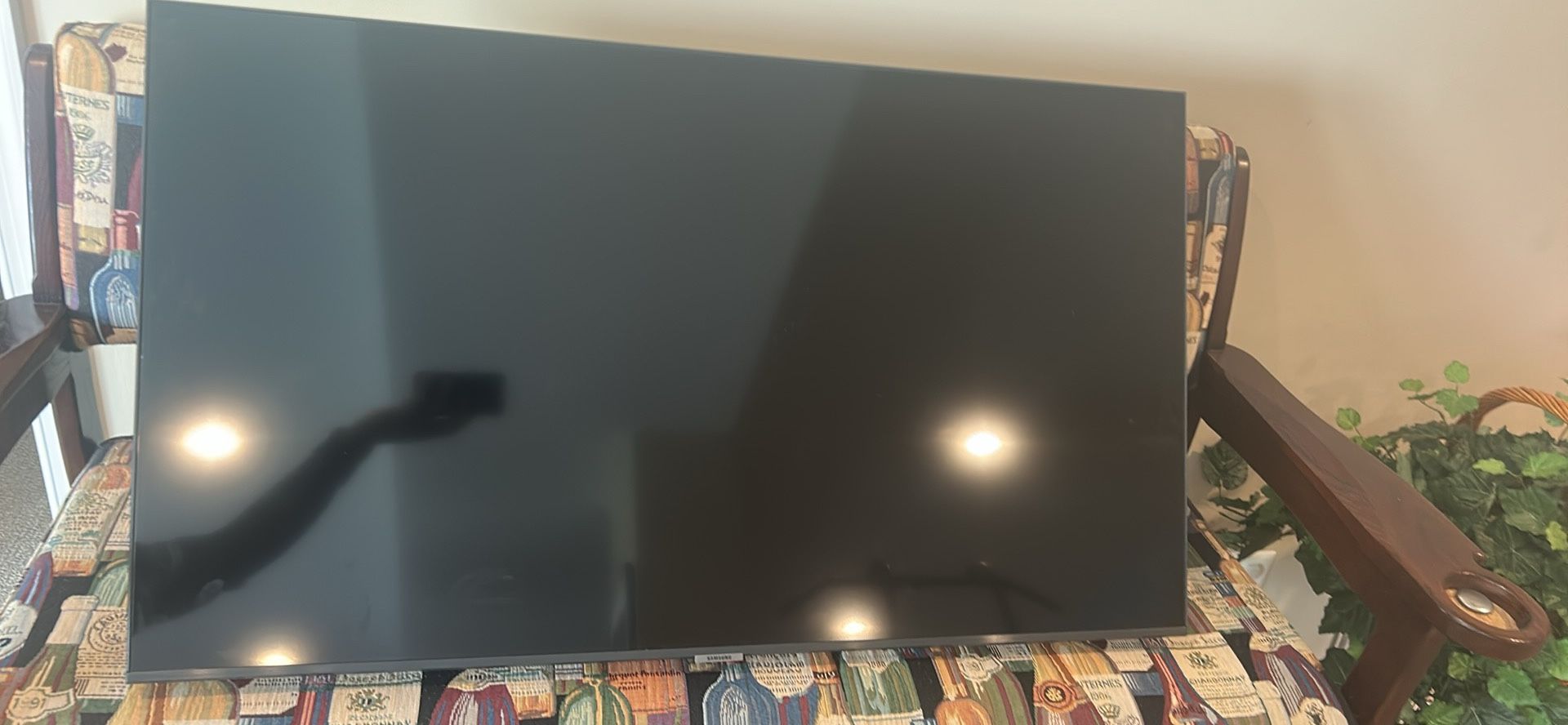 Samsung TV 43” Inch