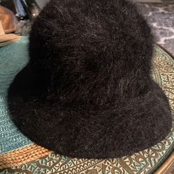 Beautiful Vintage “Hat Stuff” ❤️‍🔥fuzzy Angora bucket hat 🎩  Materials are angora /poly /Wool