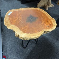 🌿Live Edge Coffee Table🌿