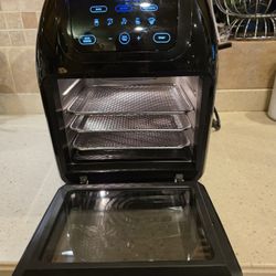 CHEFMAN Multifunctional Digital Air Fryer BRAND NEW, NEVER USED