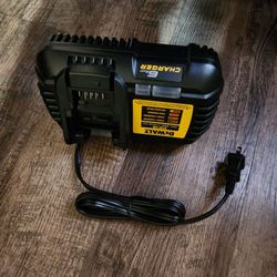 Cargador dewalt 6AMP