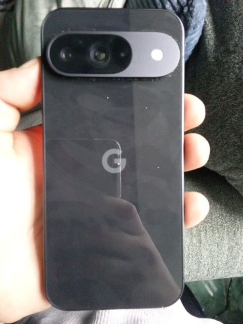 Google Pixel 9