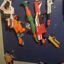 Nerf Guns  And Nerf Wall  All Included!!! 