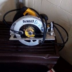 Dewalt