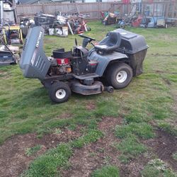 Craftsman Riding Lawn Mower