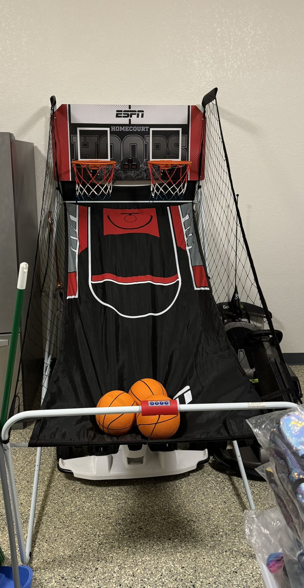 Indoor Basketball Hoop With Balls