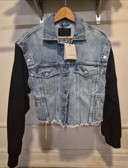 ALLSAINTS
Chlo 2-in-1 Oversized Denim Jacket In Light Indigo/navy Women's Size USA 6