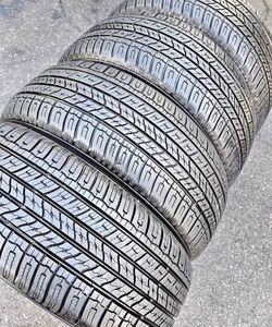 235/55-20 vendo set de llantas con 80%   De vida las 4