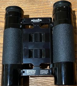 Vintage Minolta zoom pocket binoculars 6x-12x24