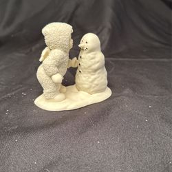 Snowbabies Kissing Snowman 