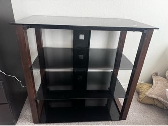 Entertainment center /tv shelf