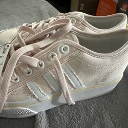 Adidas Women 6.5