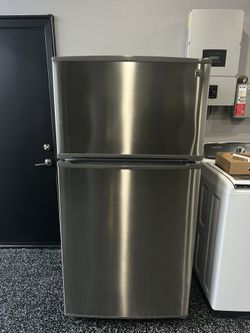 Refrigerator Kenmore