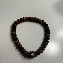 Tigers Eye Bracelet With Platinum Charm