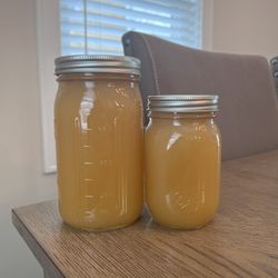 Raw honey 
