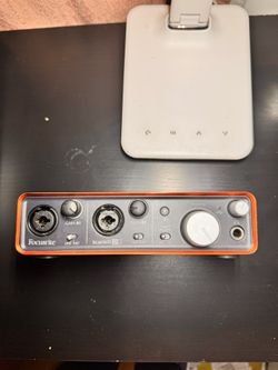 Focusrite Scarlett 2i2 USB Audio interface