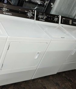 Speed queen set washer and dryer electric
